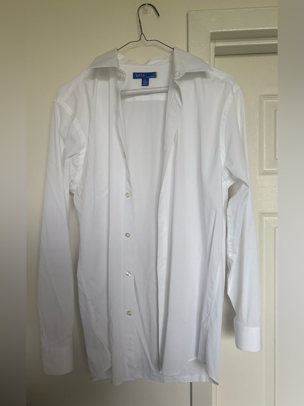 Apt. 9 White Men's Slim Fit Button-Up Shirt with Blue Label